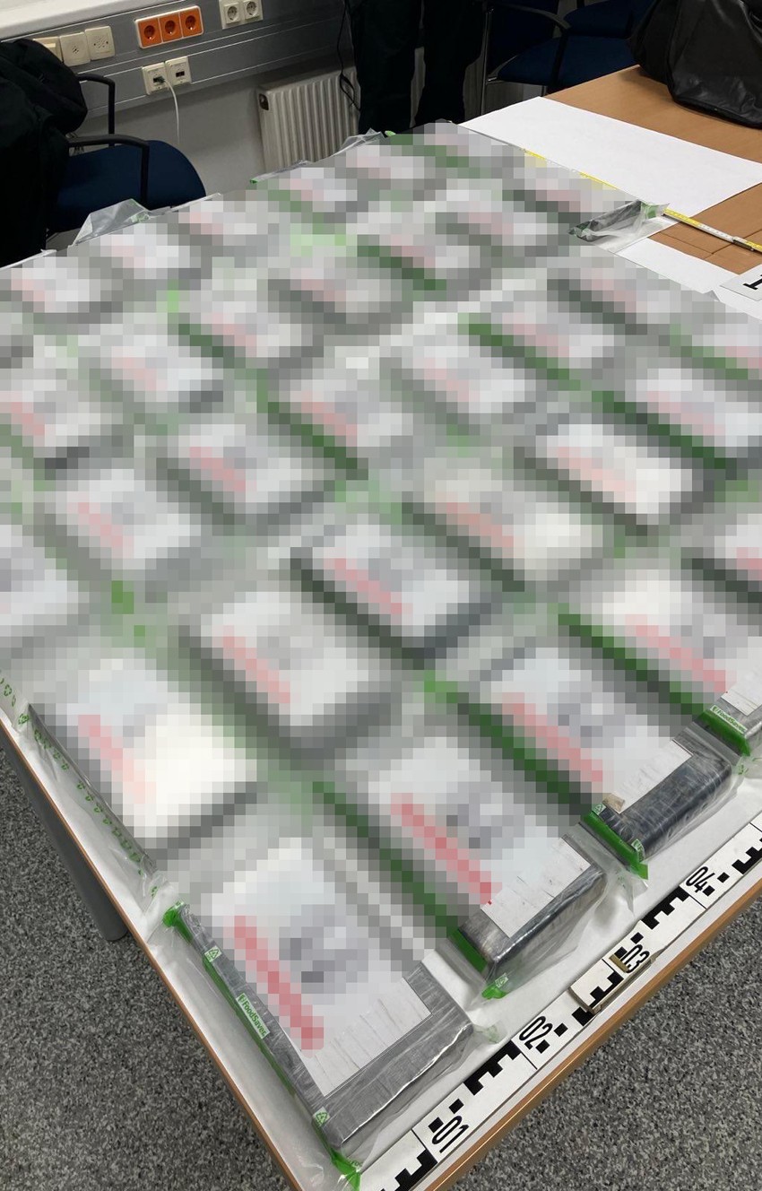 Zaplena kokaina i marihuane