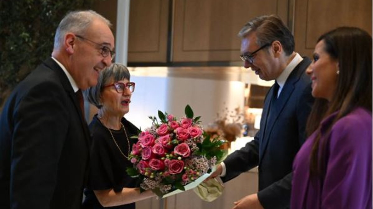 Predsednik Vučić, sa suprugom, ugostio je na večeri predsednika Švajcarske 