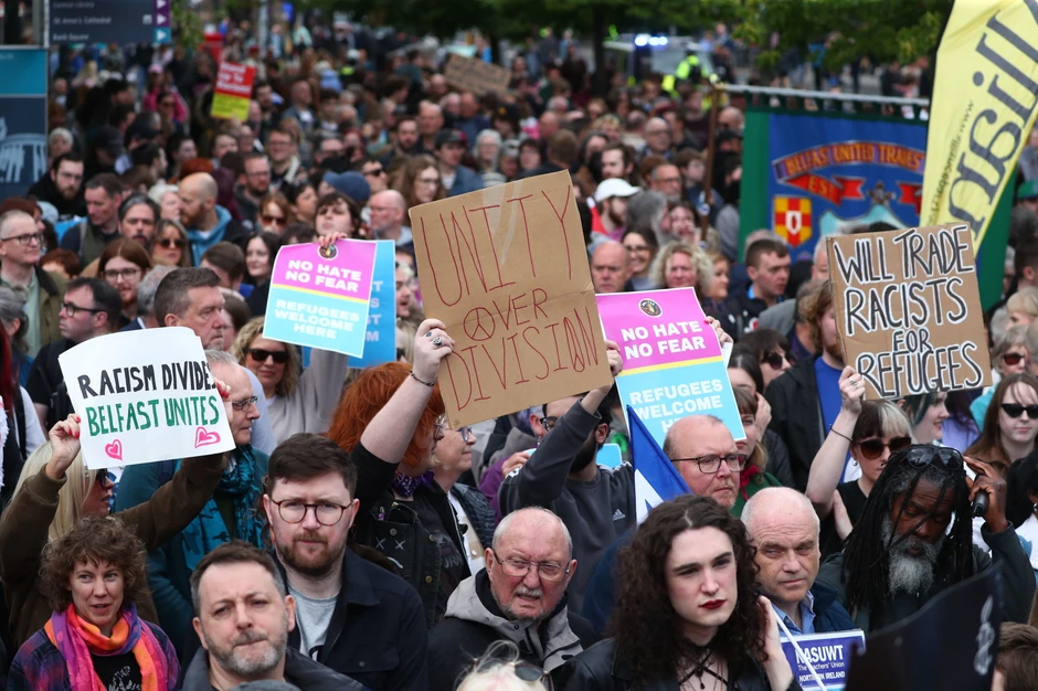 Antirasistički protest u Belfastu 13. juna