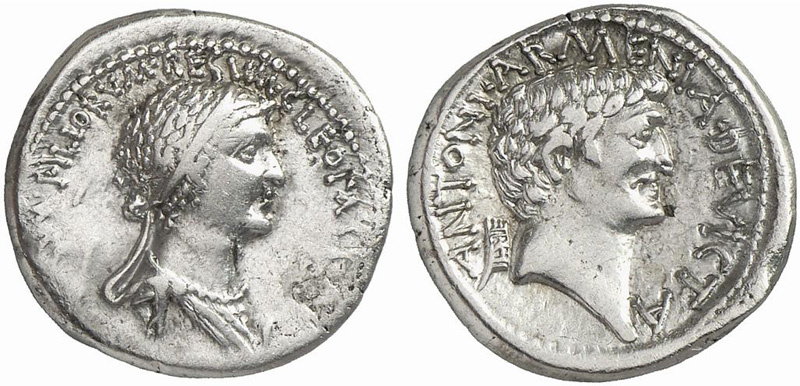 Kleopatra (L) i Marek Antoniusz (P) na monecie z 32 r. p.n.e. / Fot. Classical Numismatic Group/CC BY-SA 2.5 DEED
