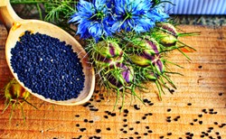 Na co pomaga czarnuszka?