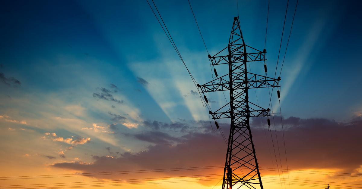  Stara elektrownia na paliwa kopalne pomoże w przejściu na energię odnawialną