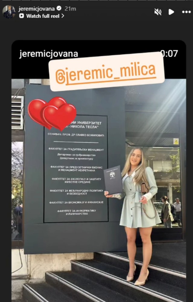Sestričina Jovane Jeremić diplomirala