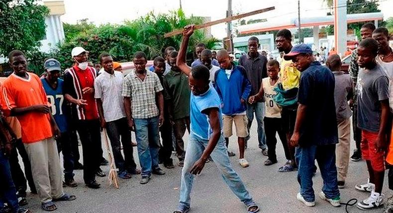 Angry mob burn robbery suspect to death in Lagos