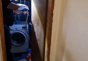 Vladica izveo još jednu uspešnu akciju i uhvatio prilično dugačku zmiju