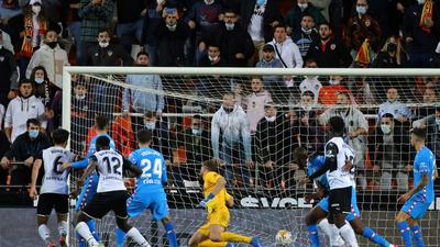 Hugo Duro scored a 96th-minute equaliser for Valencia against Atletico Madrid Creator: JOSE JORDAN