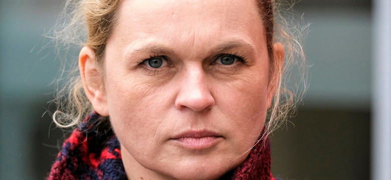 Barbara Nowacka: Nie bawcie się w wojnę na smoleńskich trumnach [WYWIAD]
