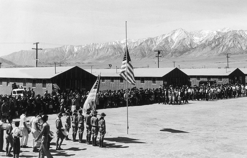 Manzanar – jeden z obozów, do których blisko 120 tys. Japończyków i Amerykanów japońskiego pochodzenia zostało internowanych podczas II wojny światowej