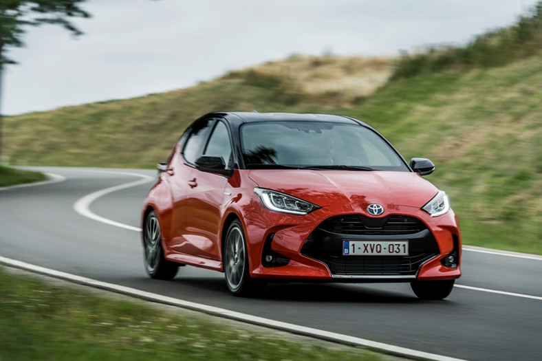 Toyota Yaris 4 generacja 2020 rok