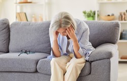 Niektórzy emeryci i renciści mogą stracić świadczenie. Od czerwca ZUS zmieniły się przepisy