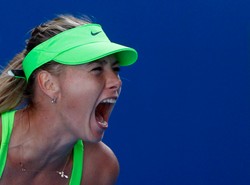 Szarapowa kontra Azarenka w finale Australian Open