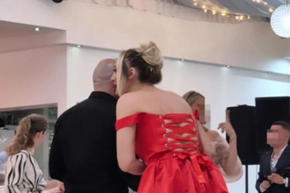 "LUNA JE NAŠLA DRUGOG" Marko Miljković objavio sliku Đoganijeve sa nepoznatim muškarcem - bili zajedno na proslavi, a onda je nakon šoka usledio obrt