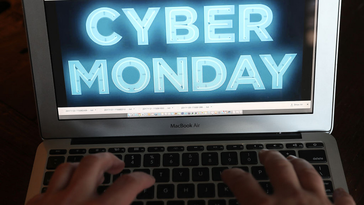 Cyber Monday 2023. Czym jest Cyber Monday? Skąd wziął się jego fenomen?