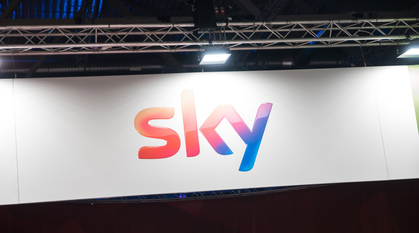 Sky ma też swoje kanały telewizyjne, m.in. Sky Sports, Sky News, Sky One, Sky Cinema