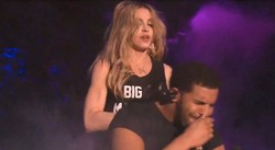 Madonna pocałowała Drake'a. Jego reakcja... BEZCENNA! [WIDEO]