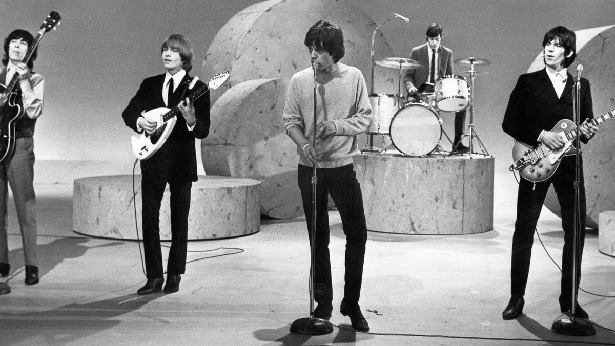 Ed Sullivan pilnował, aby Rolling Stones myli włosy. Musieli cenzurować piosenkę