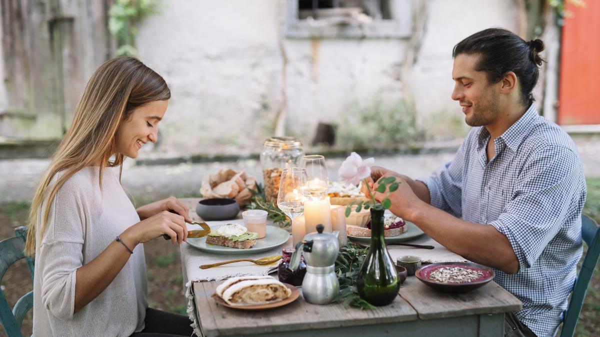 Tudtad, hogy a korai vacsorának rengeteg egészségügyi előnye van? Összeszedtük a legjobbakat
