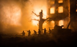 Złe wieści z frontu w Ukrainie. Rosjanie wykorzystali gęstą mgłę i przewagę liczebną