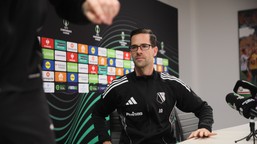 liga konferencji. raków, jagiellonia i lech grają o awans, legią o "pietruszkę"