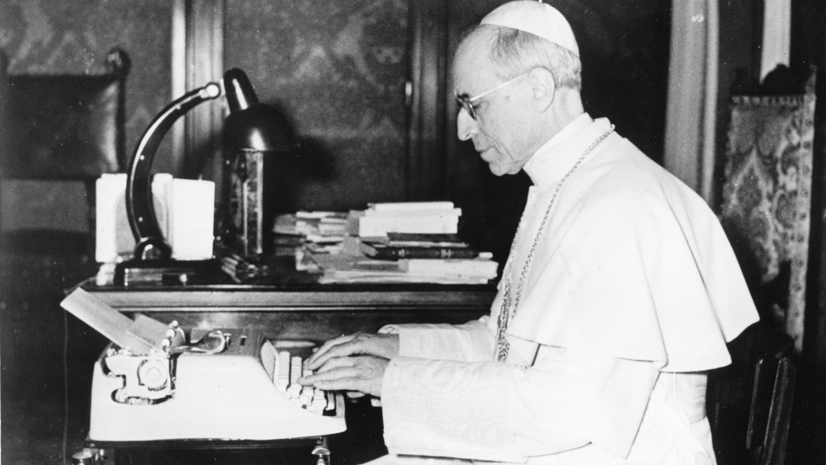 Papież Pius XII a holokaust. Niemiecki historyk o dokumentach z archiwów Watykanu