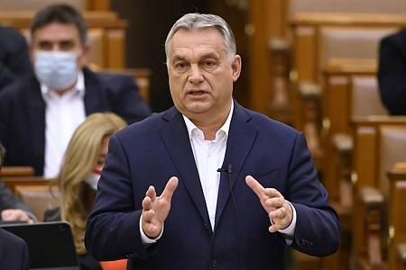 Orbán Viktor is búcsúzik Törőcsik Maritól / Fotó: MTI/Kovács Tamás