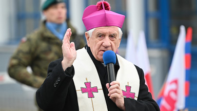 Kontrowersje wokół rezygnacji abp. Andrzeja Dzięgi. Nuncjatura Apostolska wydała komunikat