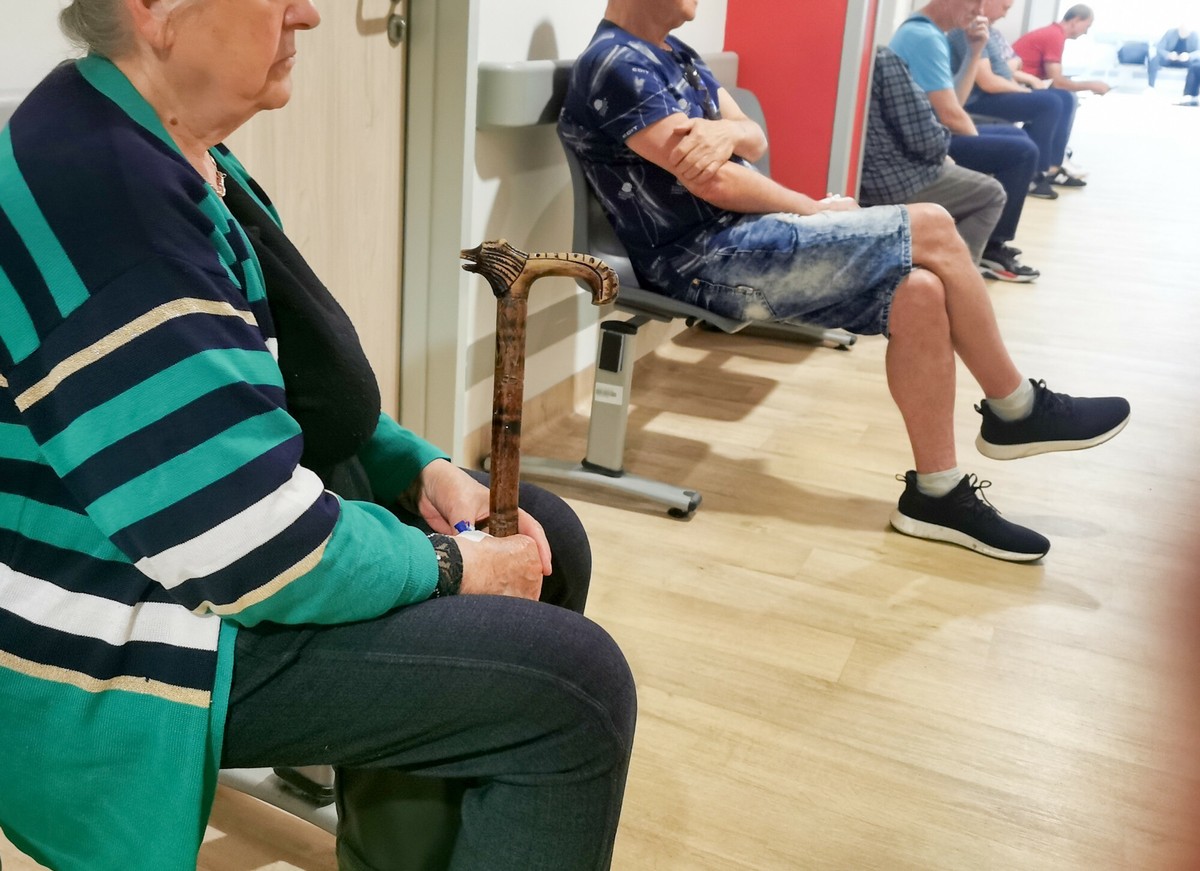 Spotkanie w sprawie płac medyków. Związkowcy stawiają nowy warunek