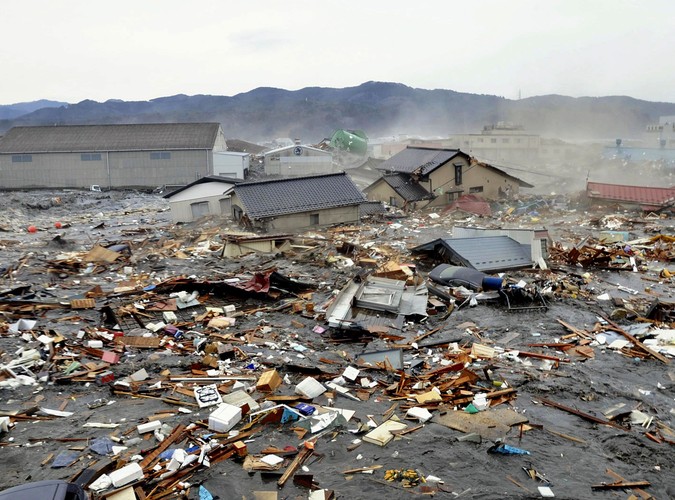 Zniszczenia w mieście Kesennuma w prefekturze Miyagi w północnej Japonii