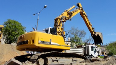 Rusza odbudowa skarpy w Ostrowcu Św. za blisko 2,5 mln zł