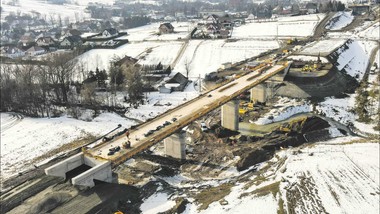 papierologia może zatrzymać wielkie inwestycje.. branża chce pilnych u