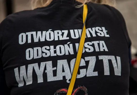 Polacy w czołówce niechętnych szczepieniom na COVID-19. Sceptyków przybywa na całym świecie