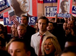 Haki, teczki, pranie brudów... "Idy marcowe" na DVD