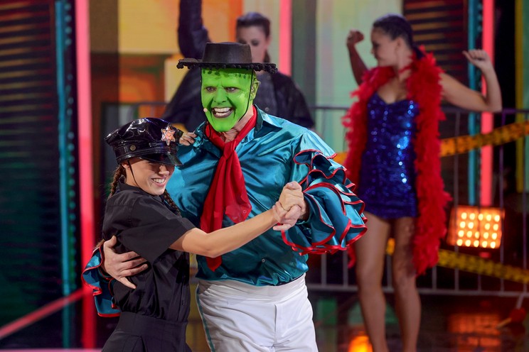 Kamarás Iván Jim Carrey bőrébe bújva indította a műsort / Fotó: Blikk / Czerkl Gábor