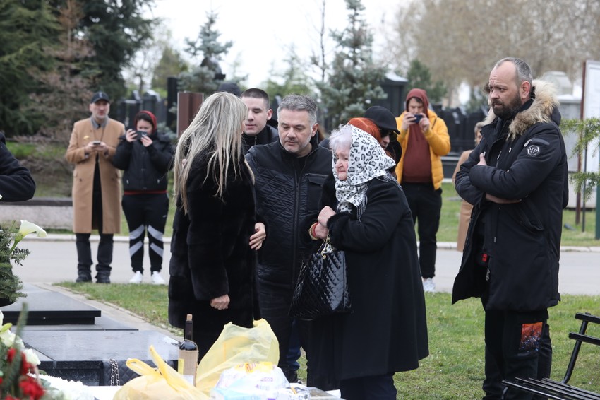 Saša Popović 40 dana