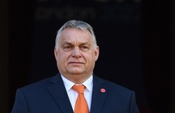 Premier Orban: UE nie nałoży sankcji na gaz i ropę z Rosji