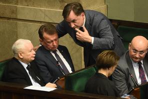 Jarosław Kaczyński, Mariusz Błaszczak i Zbigniew Ziobro w Sejmie