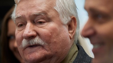 Tablica Kaczyńskich w Stoczni Gdańskiej? Lech Wałęsa komentuje