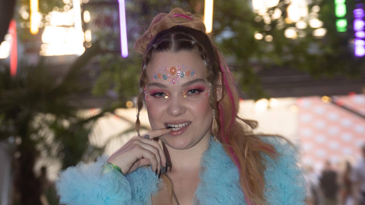 Mardoll szexi Harley Quinn-nak öltözött - Blikk