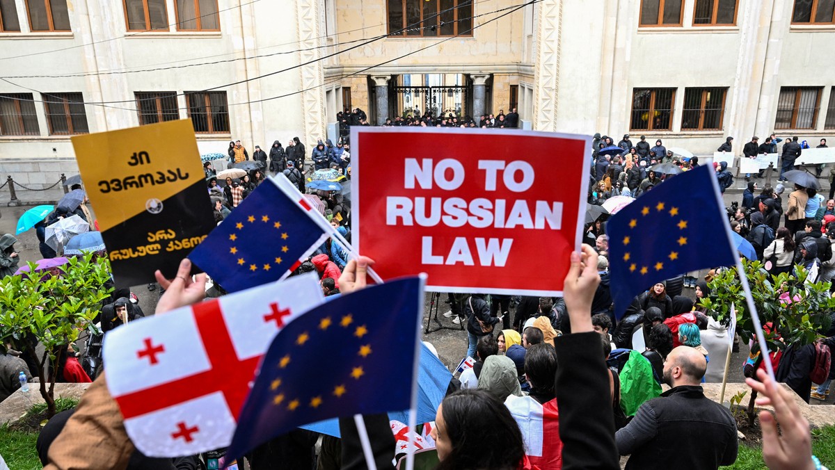 Wściekli Gruzinie wyszli na ulice. Trwają protesty przeciwko rosyjskiej ustawie