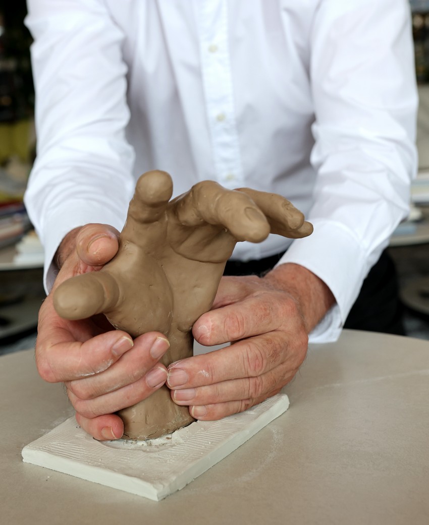 Umetnik izlazi na površinu