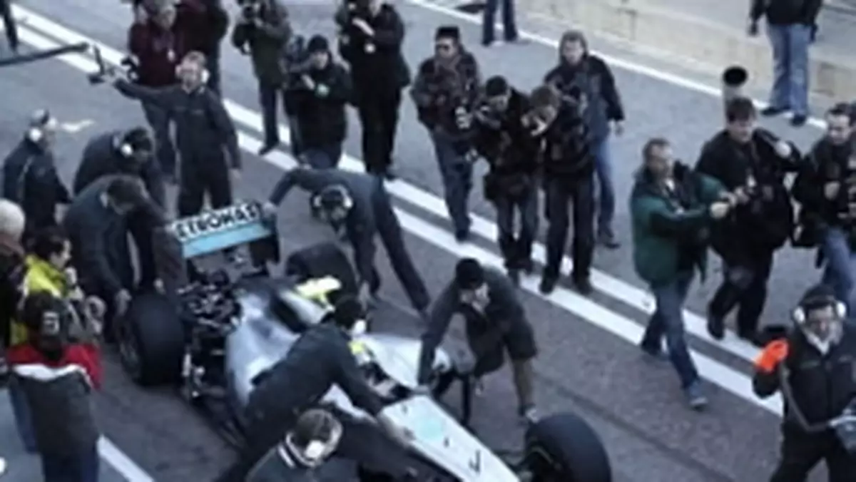 Formuła 1: Massa w formie, Robert uczy się bolidu (2. dzień testów w Walencji)