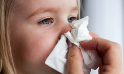 Przeziębienie u dziecka. Jak wygrać nierówną walkę?