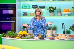 Wielkanocne potrawy u Ewy Wachowicz kosztują krocie. Tyle trzeba zapłacić za sernik