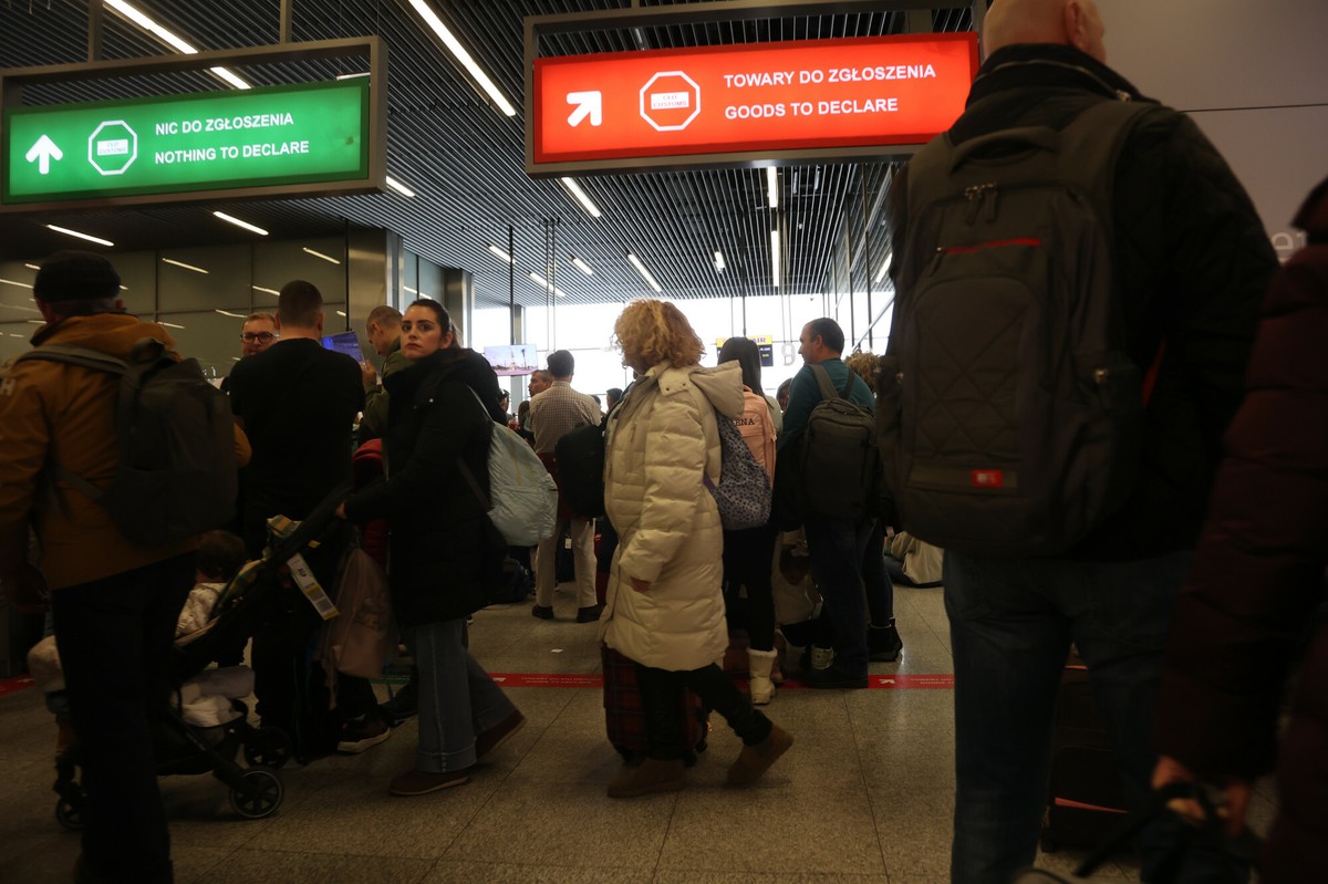 W te wakacje może być ciężko. Zapowiadają się godziny opóźnionych lotów