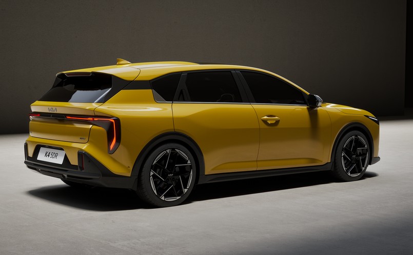 Nowa Kia K4 jest większa niż Ceed