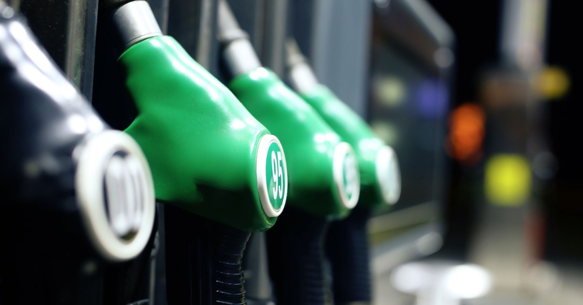 Początek lutego przynosi lekki wzrost cen paliw. Ile zapłacimy za benzynę, diesla i LPG w nadchodzącym tygodniu?