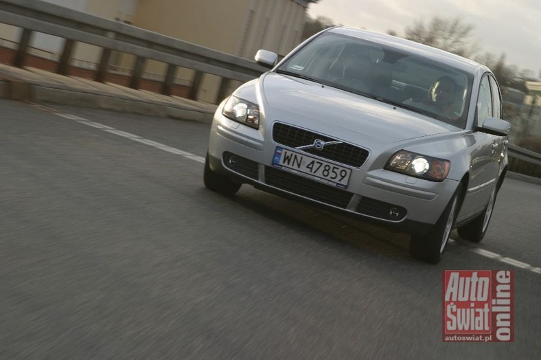 Volvo S40