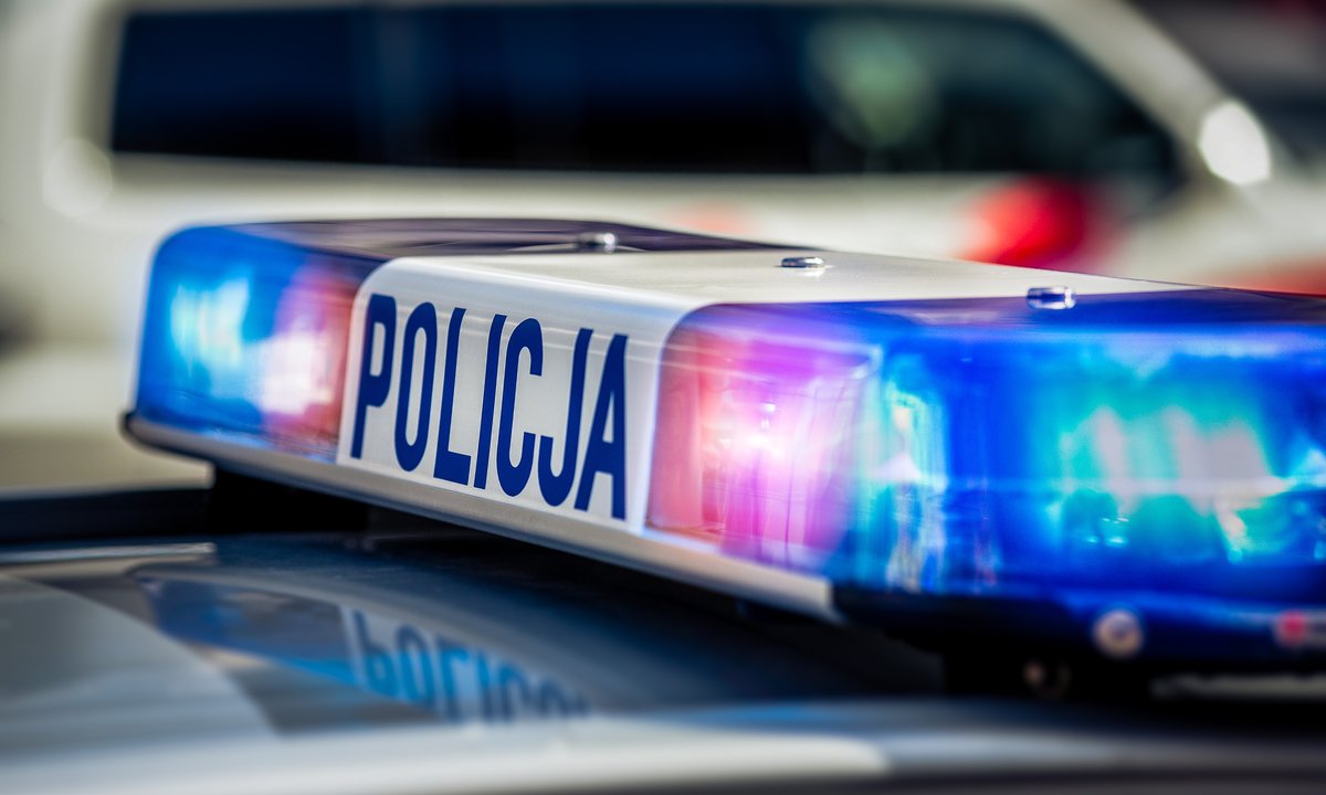 Kobieta ofiarą brutalnego ataku. Mężczyzna napadł na nią na bieżni