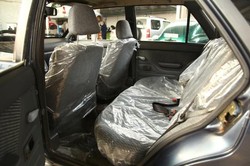 Zapomniany czekał w zakładowym garażu FSO 15 lat. Nowy polonez ATU plus trafił na sprzedaż. ZDJĘCIA