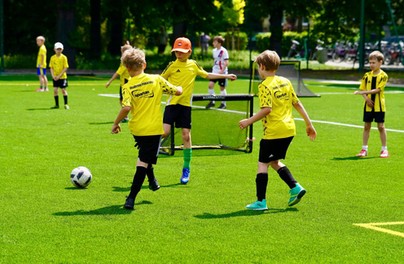 Wakacje na sportowo. Półkolonie Spartana z promocją last minute! 